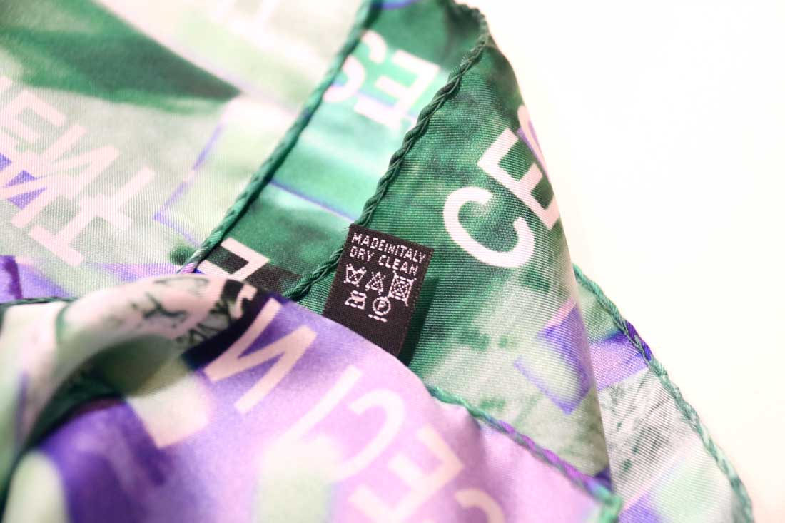 buy stylish fashion silk scarf online paris taipei tokyo スカーフ スカーフコーデ made in italy vetements harrods isetan dover street