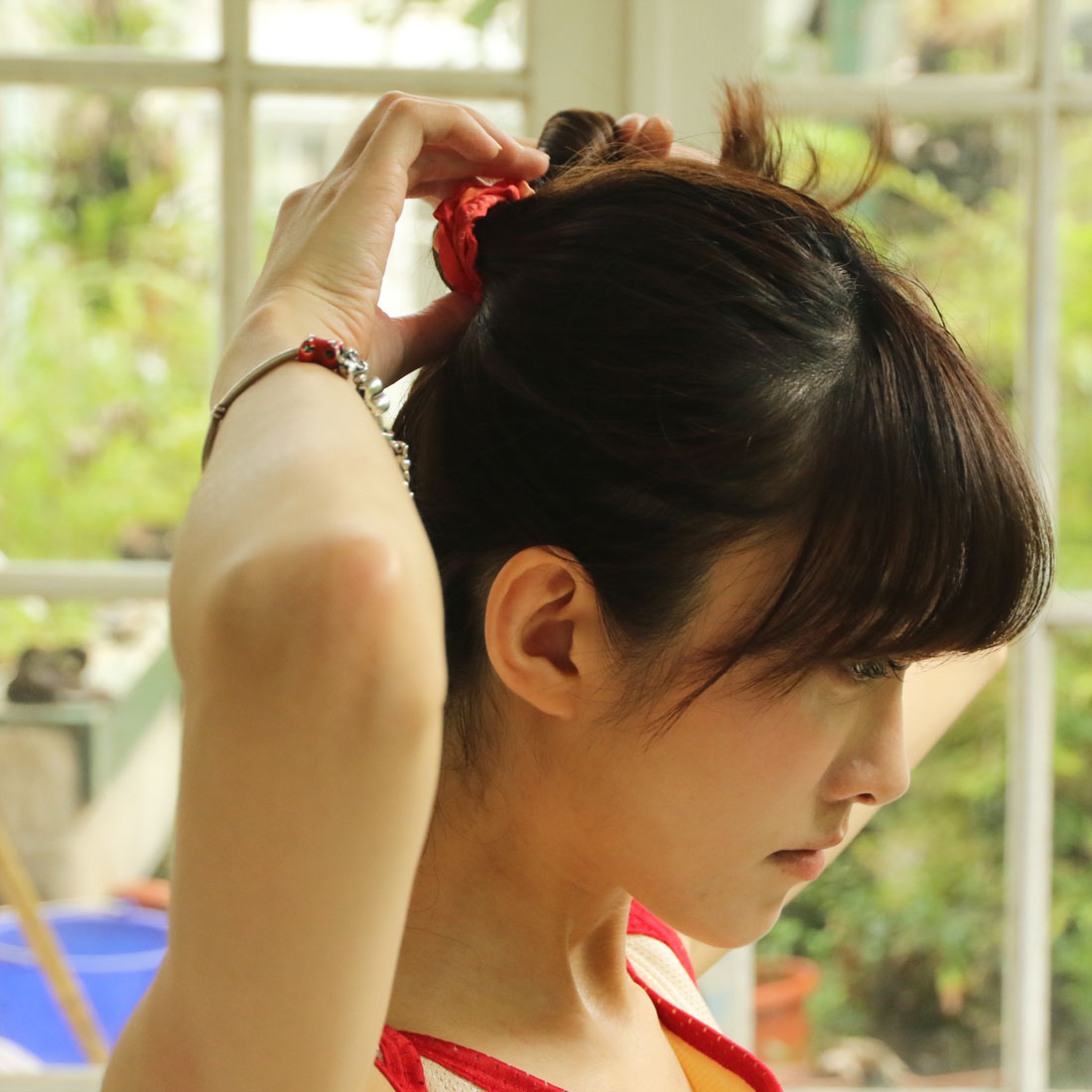 Buy Poppy Pulse Red silk fashion scrunchie online paris taipei tokyo dover street market selfridges isetan