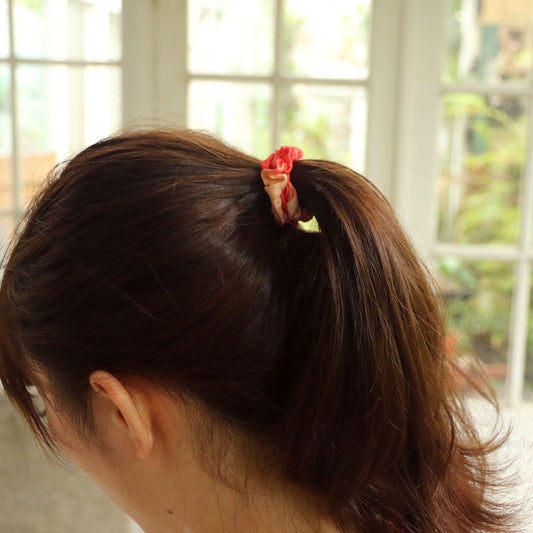 Buy Poppy Pulse Red silk fashion scrunchie online paris taipei tokyo dover street market selfridges isetan 