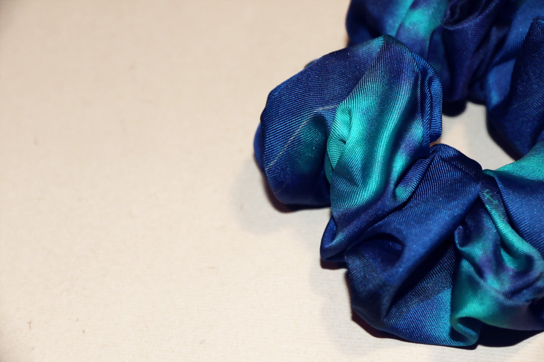 buy blue fashion silk scrunchies online paris taipei tokyo harvey nichols isetan selfridges barneys new york 