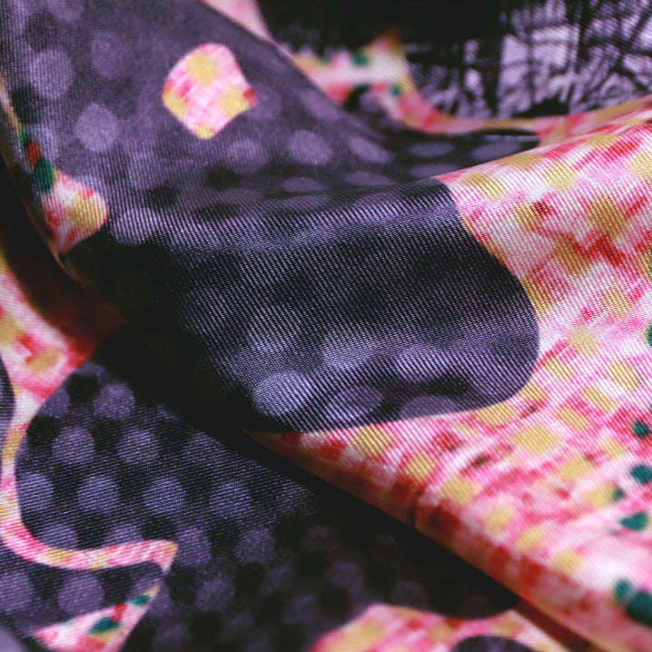 < 限量系列 > 法式時尚斜紋絲巾 "Raf Demeulemeester" 53x53公分