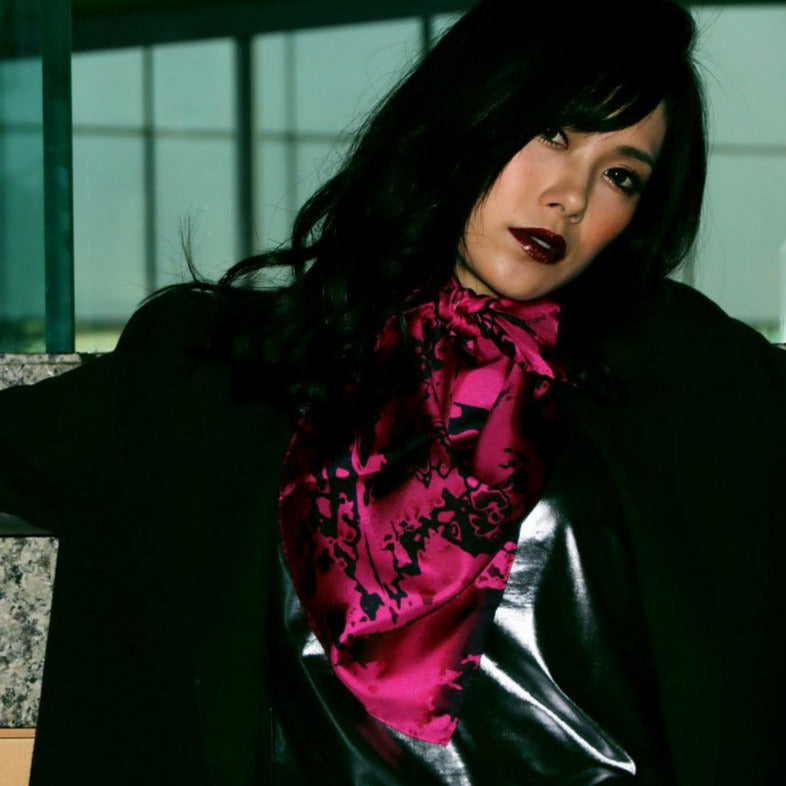 buy luxury fashion silk scarf online paris taipei tokyo carre de soie foulard isetan selfridges ssense made in kyoto