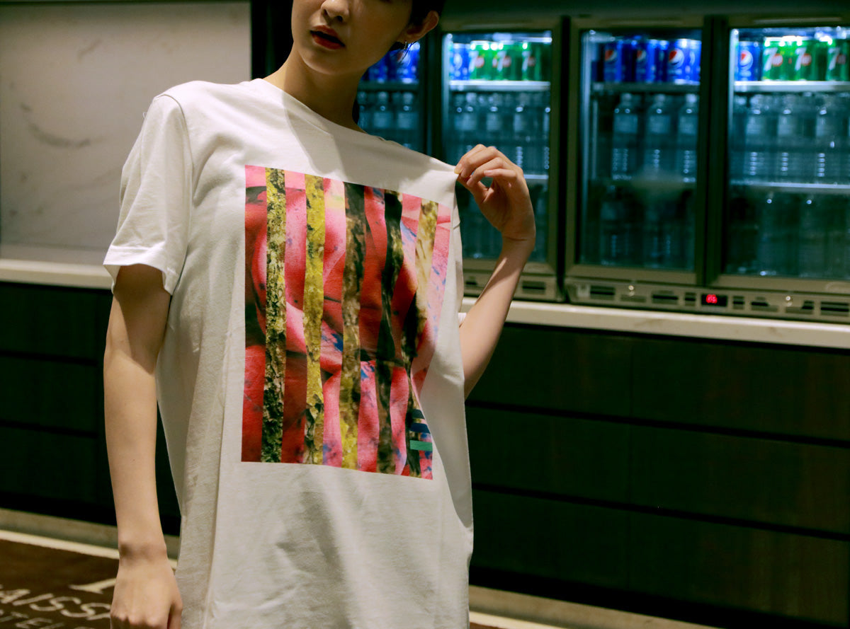 Buy stylish cool printed white t-shirt from a friend of mine online paris taipei tokyo