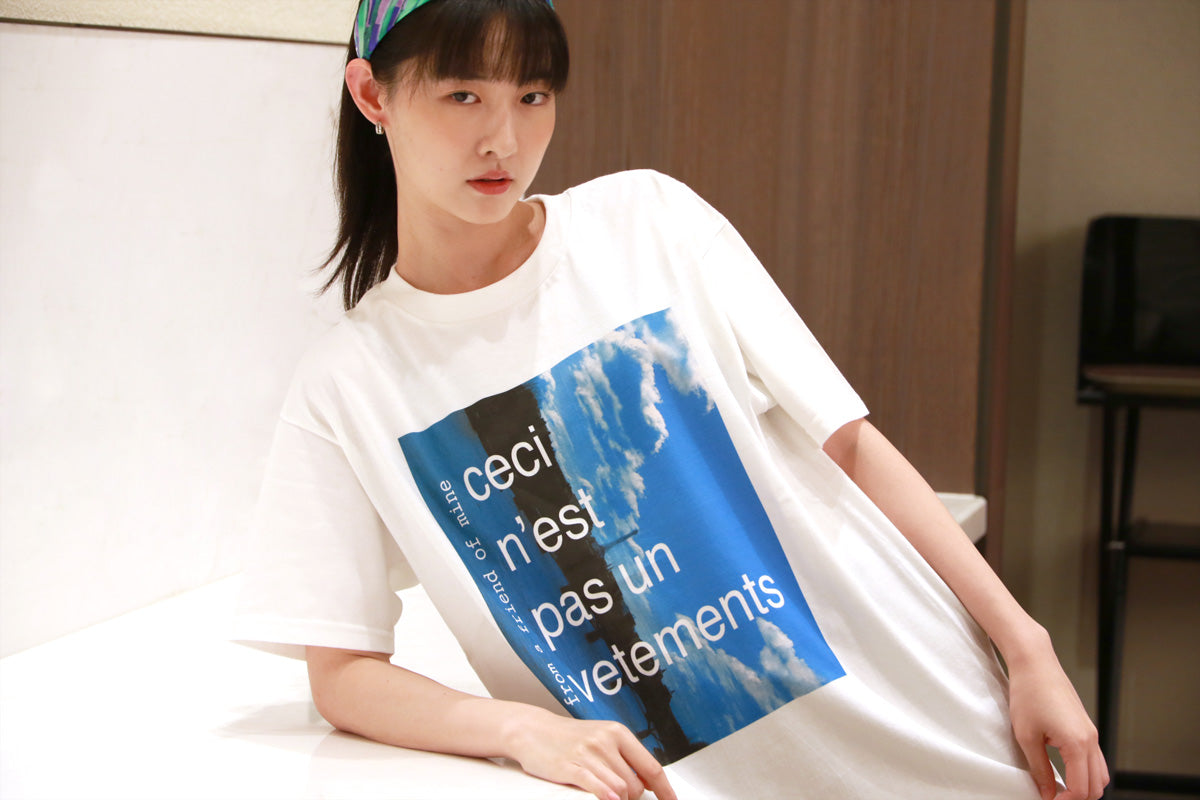 Printed white T-shirt "Ceci n'est pas un vetements" from a friend of mine online paris taipei tokyo