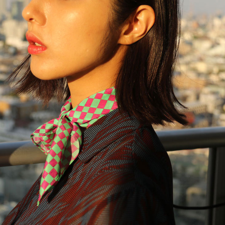 green silk scarf for 渡边万美 online paris taipei tokyo