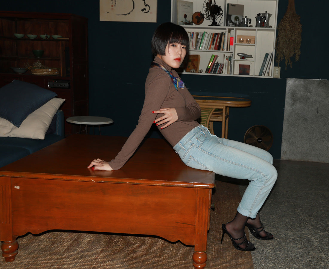 Blue printed fashion cotton scarf from a friend of mine online taipei paris tokyo