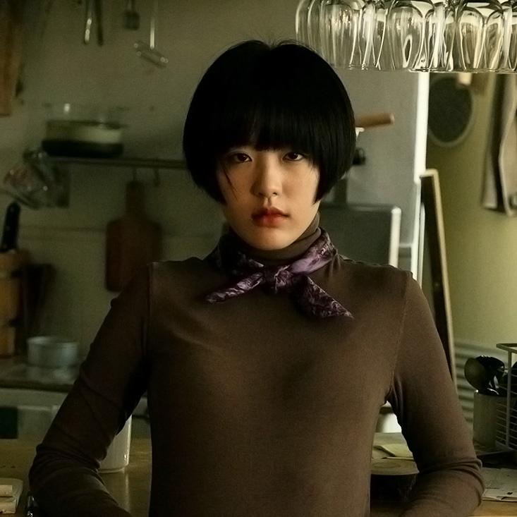 buy violet cotton satin scarf online paris taipei tokyo from a friend of mine 時尚 方巾穿搭 質感推薦