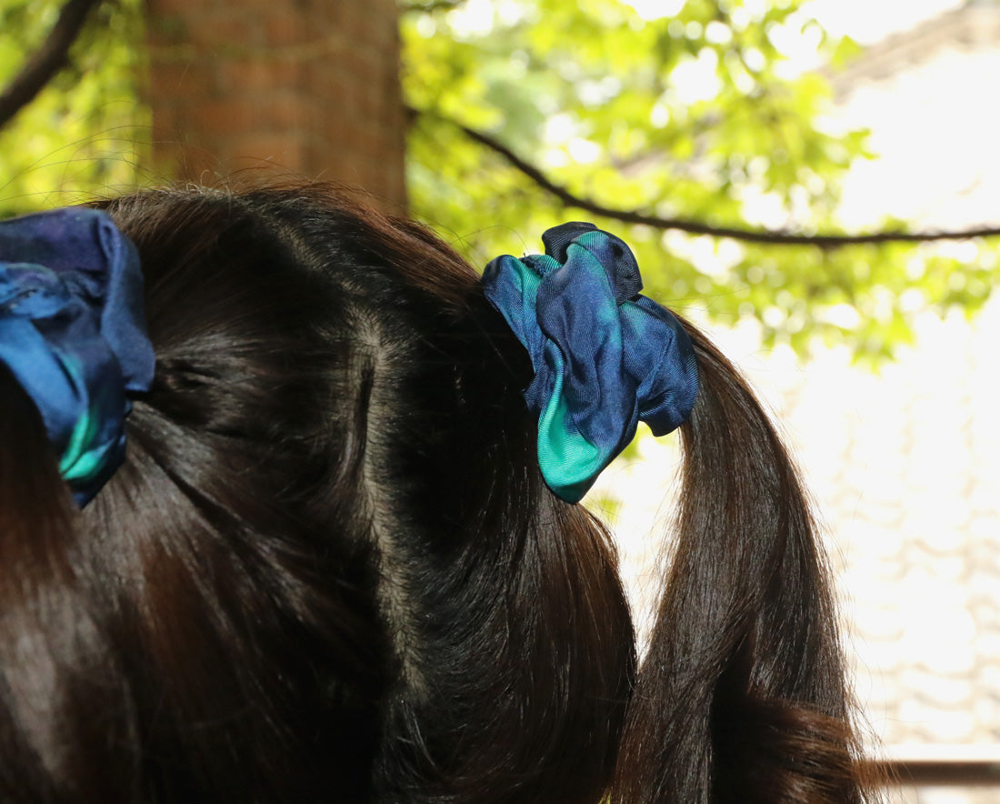 buy blue fashion silk scrunchies online paris taipei tokyo harvey nichols isetan selfridges barneys new york 