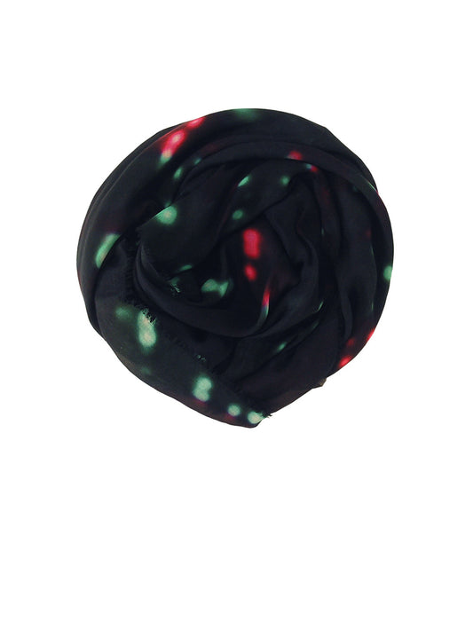 Shop beautiful big scarf with fringes & good quality at reasonable price.