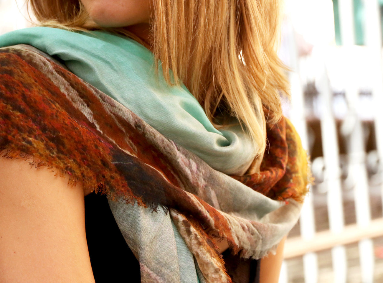 Luxury Fashioin Scarf from a friend of mine available in Osaka & Tokyo Takashimaya. パリ、台北、大阪、東京高島屋の高級ファッションスカーフ!