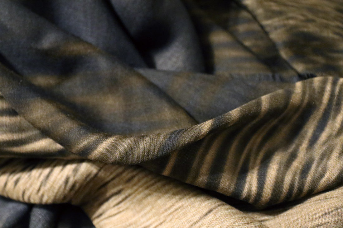 Luxury Scarf Style Paris from a friend of mine ! Ready for Isetan & Le Bon Marché ! Foulard haut de gamme!