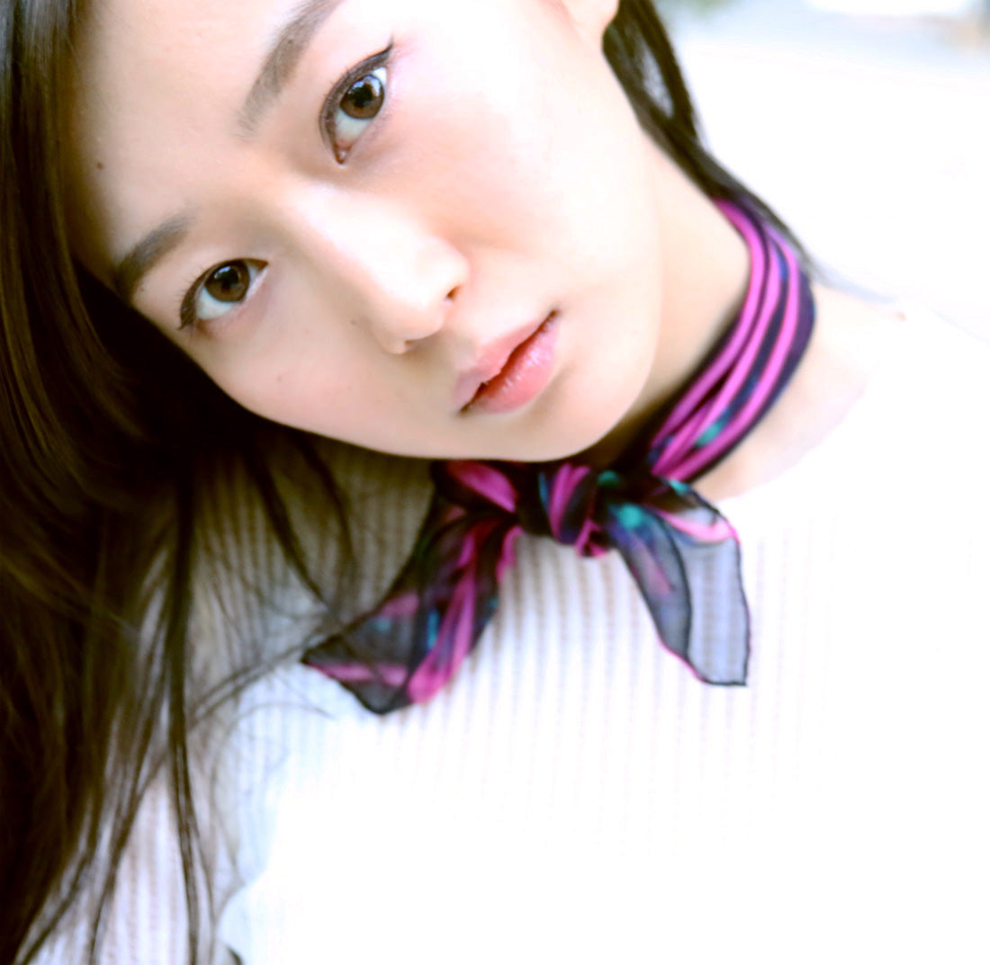 silk scarf from a friend of mine made in italy 法式浪漫時尚雪紡絲巾 領巾 義大利製作